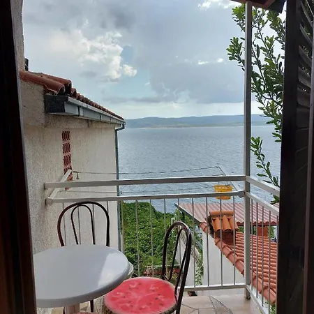 Amazing View Over The Apartamento Omiš